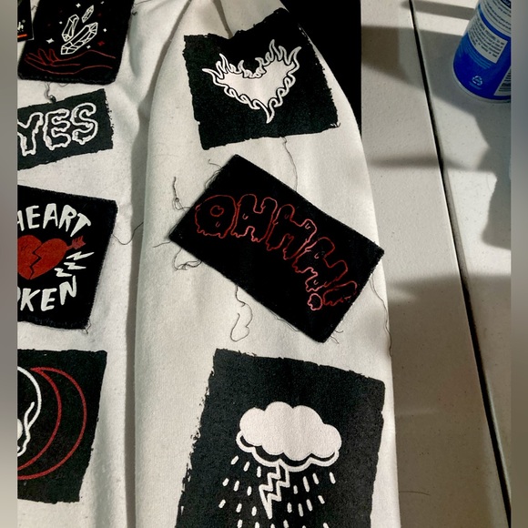 NWT Bundle! Switch Remarkable Limited Edition Sweatshirt, Shorts, and T-Shirt! - Picture 4 of 16